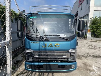 Xe tải JAC N200S E5 1.9 Tấn, thiết kế rộng rãi, động cơ tiết kiệm nhiên liệu, phù hợp kinh doanh vận chuyển tại Việt Nam.