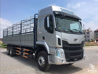 Xe tải ChengLong LZ1250M5DBT 14 Tấn, cabin rộng, hệ thống ABS, động cơ Euro 5, tiết kiệm nhiên liệu, phù hợp vận chuyển hàng nặng, an toàn tối đa.