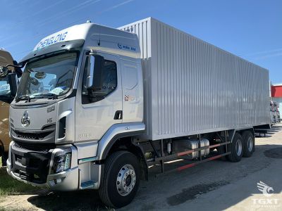 Xe tải ChengLong LZ1250M5DBT 14 Tấn, cabin rộng, hệ thống ABS, động cơ Euro 5, tiết kiệm nhiên liệu, phù hợp vận chuyển hàng nặng, an toàn tối đa.