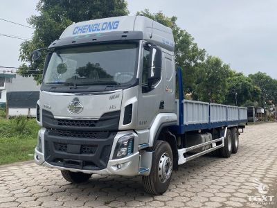 Xe tải ChengLong LZ1250M5DBT 14 Tấn, thùng lửng 9m6, cabin rộng, hệ thống ABS, khí thải Euro 5, tiết kiệm nhiên liệu, phù hợp vận chuyển hàng nặng, an toàn tuyệt đối.