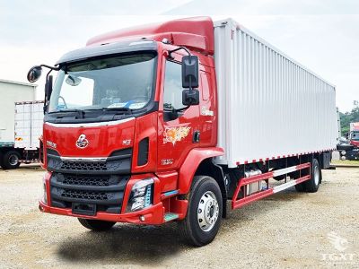 xe-tai-chenglong-180hp-8-tan-thung-kin-cho-pallet-5.jpg Xe tải ChengLong 180HP thùng kín Pallet 9.9m, tải trọng 7.2 tấn, động cơ Euro 5, tiết kiệm nhiên liệu cho doanh nghiệp vận tải.