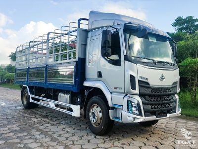 Xe tải ChengLong 8.5 tấn thùng bạt dài 9.9m, thiết kế mạnh mẽ, tiết kiệm nhiên liệu, phù hợp vận chuyển nội thành và đường dài