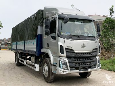 Xe tải ChengLong 8.2 Tấn, thùng bạt 8.5m, động cơ Euro 5, tiết kiệm nhiên liệu, phù hợp vận chuyển hàng hóa.