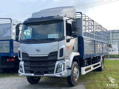 Xe tải ChengLong 8.2 Tấn, thùng bạt dài 8.5m, động cơ Euro 5, tiết kiệm nhiên liệu, phù hợp vận chuyển hàng hóa.