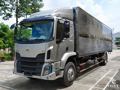 Xe tải ChengLong 7.2 tấn, thùng kín 8m2, động cơ Euro 5, phù hợp vận chuyển hàng hóa, logistics, giá từ 900 triệu.