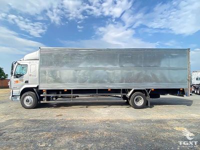 Xe tải ChengLong 7.2 tấn thùng kín, động cơ Euro 5 mạnh mẽ, phù hợp vận chuyển hàng hóa và logistics.