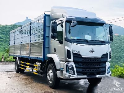 Xe tải ChengLong LZ5185XXYM3ABT M3 200HP, thùng bạt 9m9, động cơ mạnh mẽ, tiết kiệm nhiên liệu, phù hợp vận chuyển logistical và đa dạng.