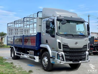 xe-tai-chenglong-lz1161m3abt-m3-170hp-9-8-tan-thung-bat-1.jpg Xe tải ChengLong LZ1161M3ABT 170HP với khả năng vận chuyển 9.8 tấn, thùng lớn 7.4m, động cơ mạnh mẽ, tiết kiệm nhiên liệu, phù hợp mọi loại hàng hóa.