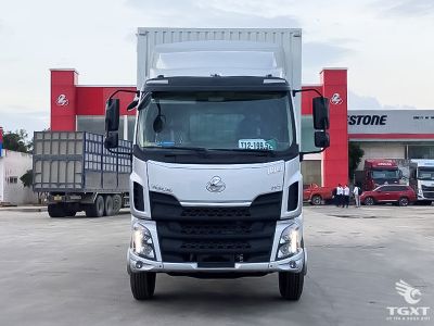 xe-tai-chenglong-lz1161m3abt-m3-170hp-9-8-tan-thung-kin-5.jpg Xe tải ChengLong LZ1161M3ABT 170HP, tải trọng 9.8 tấn, thùng kín 7.4m, động cơ tiết kiệm nhiên liệu, bền bỉ, phù hợp vận chuyển hàng hoá đa dạng.