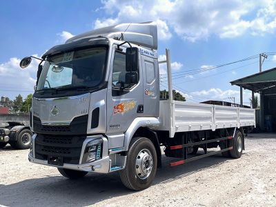 xe-tai-chenglong-lz1161m3abt-m3-170hp-9-8-tan-thung-lung-1.jpg Xe tải ChengLong LZ1161M3ABT 170HP, thùng lửng 7.4m, tải trọng 9.8 tấn, động cơ bền, tiết kiệm nhiên liệu, phù hợp nhiều loại hàng hóa.