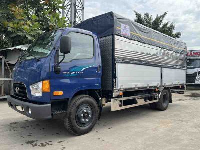 kt-25t-2-1.jpg Xe tải 2.5 tấn với thùng hàng tiêu chuẩn 4.3m x 1.8m x 2.0m, phù hợp vận chuyển trong đô thị, dễ dàng lựa chọn theo hãng sản xuất.