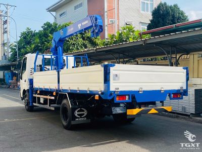 xe-tai-hino-xzu720l-euro-5-gan-cau-tadano-12.jpg Xe tải Hino XZU720L 3 Tấn gắn cẩu Tadano, tiêu chuẩn Euro 5, nhỏ gọn, phù hợp vận chuyển hàng hóa tại Việt Nam.