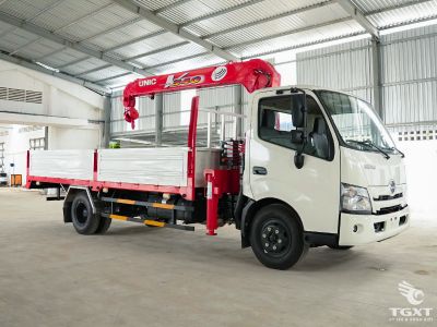 xe-tai-hino-xzu720l-euro-5-gan-cau-4.jpg Xe tải Hino XZU720L 3 tấn gắn cẩu Unic, giải pháp vận chuyển hiệu quả cho doanh nghiệp.