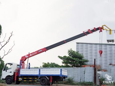 xe-tai-hino-xzu720l-euro-5-gan-cau-unic-urv346-2.jpg Xe tải Hino XZU720L 3 tấn, gắn cẩu Unic Nhật Bản, mạnh mẽ, tiết kiệm nhiên liệu, phù hợp xây dựng, logistics, bảo hành 3 năm không giới hạn.