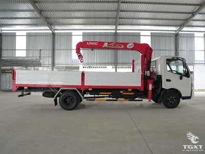 xe-tai-hino-xzu730l-euro-5-gan-cau-unic-urv343-1.jpg Xe tải Hino XZU730L 3.5 Tấn gắn cẩu Unic, công nghệ Nhật Bản, phù hợp thị trường Việt, cao cấp, động cơ mạnh mẽ, tiết kiệm chi phí, vận hành linh hoạt.