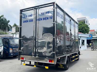 xe-tai-isuzu-npr-npr85ke5-3t5-thung-cho-pallet-chua-cau-kien-dien-tu-2.jpg Xe tải Isuzu NPR85KE5 3.5 Tấn, thùng chở pallet cho cấu kiện điện tử an toàn.