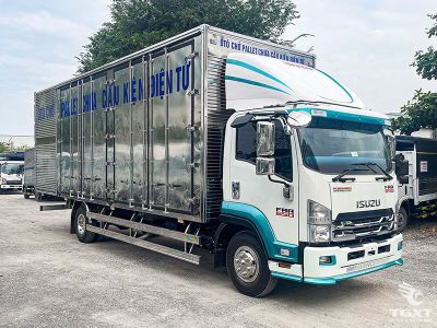 xe-tai-isuzu-frr-frr90ne5-5t9-cho-pallet-chua-cau-kien-dien-tu-2.jpg Xe tải Isuzu FRR 5.9 Tấn chuyên chở cấu kiện điện tử, thùng chứa pallet tích hợp hệ thống con lăn, tiết kiệm nhiên liệu, phù hợp vận chuyển nội bộ và doanh nghiệp.