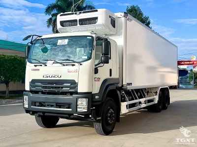 Xe tải Isuzu 14 tấn, thùng đông lạnh cao cấp, mạnh mẽ, tiết kiệm nhiên liệu, phù hợp vận chuyển thực phẩm và dược phẩm.