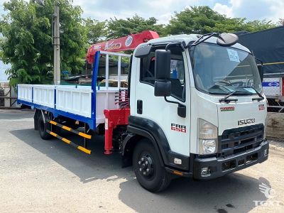 Xe tải cẩu Isuzu FRR90NE5 5.1 tấn, gắn cẩu Unic URV344, độ bền cao, vận hành tối ưu, phù hợp xây dựng, logistics, nâng hạ an toàn tại Việt Nam.