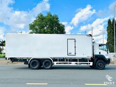 Xe tải Isuzu FVM FVM60WE5 14.5 Tấn Thùng Bảo Ôn, vận chuyển hàng ổn định và tiết kiệm nhiên liệu cho doanh nghiệp tại Việt Nam.