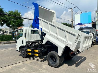 xe-ben-isuzu-qkr-qkr77fe5-1t9-2-5-khoi-1.jpg Xe tải ben Isuzu QKR QLR77FE5 1.9 Tấn, 2.5 Khối, nhỏ gọn, tiết kiệm nhiên liệu, phù hợp vận chuyển xây dựng và nông sản tại Việt Nam.