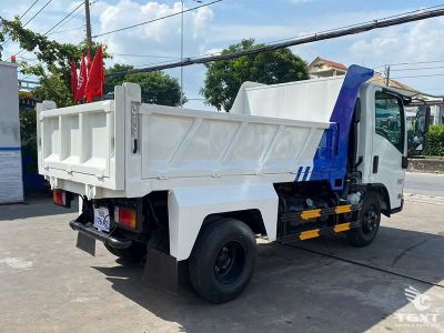 xe-ben-isuzu-qkr-qkr77fe5-1t9-2-5-khoi-8.jpg Xe tải ben Isuzu QKR QLR77FE5 1.9 Tấn, 2.5 Khối, động cơ Euro 5, nhỏ gọn, vận chuyển vật liệu xây dựng và nông sản hiệu quả.
