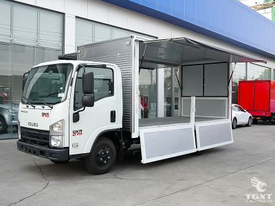 xe-tai-isuzu-qkr-qkr77he5-2t2-thung-kin-canh-doi-5.jpg Xe tải Isuzu QKR QMR77HE5 2.2 Tấn Thùng Kín Cánh Dơi - Vận chuyển đô thị hiệu quả