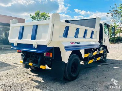 Xe tải ben Isuzu NQR NQR75HE5 5.5 Tấn, 4 Khối, động cơ Euro 5, hiệu quả cao trong vận chuyển xây dựng.