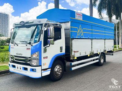 Xe tải Isuzu NQR NQR75LE5 4.9 Tấn - vận chuyển hàng hóa bền bỉ, tiêu chuẩn Euro5, thiết kế hiện đại, tiết kiệm nhiên liệu.