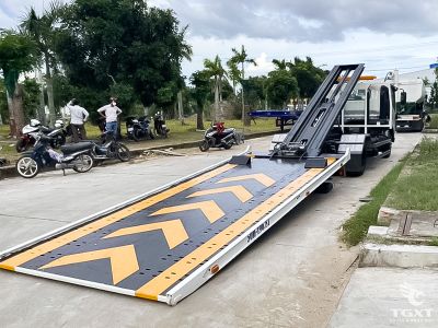 Xe cứu hộ giao thông Isuzu NPR NPR85KE5 2.5 Tấn, xe tải chuyên nghiệp, mạnh mẽ, tiết kiệm nhiên liệu chuẩn Euro 5, thiết kế bền bỉ, vận hành linh hoạt.