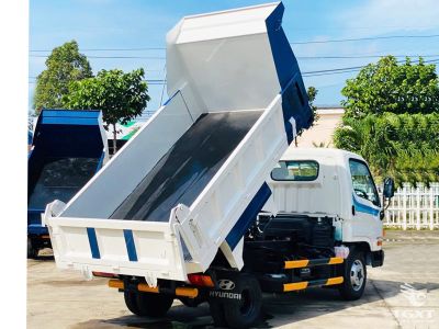 Xe tải Hyundai New Mighty N250 1.95T Euro 5, nhỏ gọn, bền bỉ, phù hợp vận chuyển vật liệu xây dựng, tiết kiệm nhiên liệu.