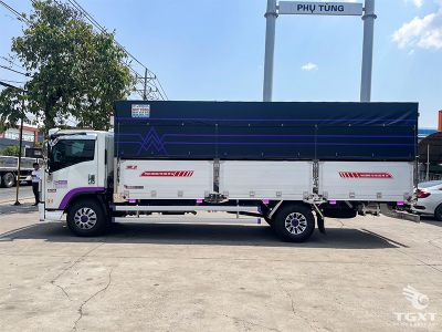 Xe tải Isuzu NQR NQR75ME5A 4.9 Tấn, động cơ Euro 5, công suất 155PS, vận hành mạnh mẽ, tiết kiệm nhiên liệu, thiết kế bền bỉ, phù hợp vận chuyển đa dạng.