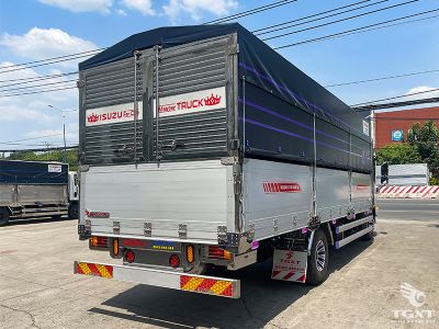 Xe tải Isuzu NQR NQR75ME5A 4.9 Tấn, động cơ Euro 5, công suất 155PS, vận hành mạnh mẽ, tiết kiệm nhiên liệu, thiết kế bền bỉ cho đa dạng mục đích vận chuyển.