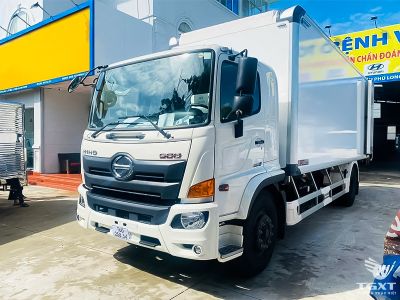 Xe tải Hino FG8JT8A 8 tấn thùng bảo ôn Euro 5, tối ưu vận chuyển lạnh, động cơ tiết kiệm nhiên liệu, phù hợp doanh nghiệp thực phẩm và dược phẩm.