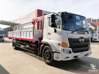 xe-tai-hino-fg8jp8a-7t8-gan-cau-unic-urv343-euro-5-1.jpg Xe tải Hino FG8JP8A 7.8 tấn gắn cẩu Unic URV343, động cơ Euro 5, vận hành mạnh mẽ, linh hoạt trong vận chuyển hàng hóa.