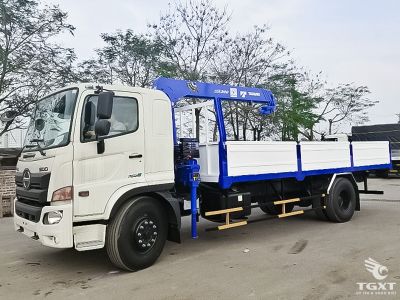 xe-tai-hino-fg8jp8a-7t5-gan-cau-tadano-tm-ze304mh-euro-5-5.jpg Xe tải Hino FG8JP8A 7.5 Tấn trang bị cần cẩu Tadano TM-ZE304MH, động cơ Euro 5, chắc chắn, tiết kiệm nhiên liệu, phù hợp vận chuyển hàng nặng, nâng hạ hiệu quả.