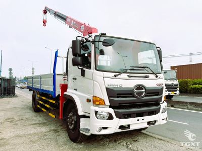 xe-tai-hino-fg8jp8a-6t-gan-cau-unic-urv547-euro-5-4.jpg Xe tải Hino FG8JP8A 6 tấn gắn cẩu Unic URV547, Euro 5, hiệu suất cao, nâng tối đa 4.7 tấn, phù hợp xây dựng và logistics.