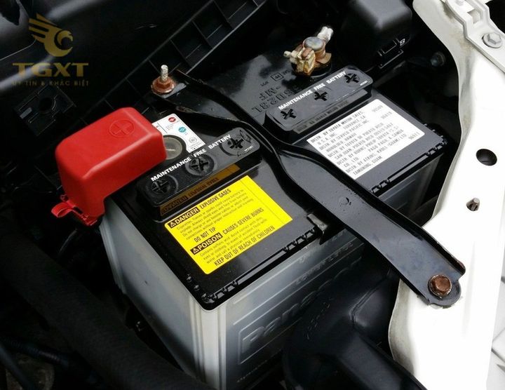 Ảnh hưởng của thời tiết tới bình ắc quy xe tải, nhiệt độ cao và thấp đều tác động tiêu cực đến hiệu suất và tuổi thọ.