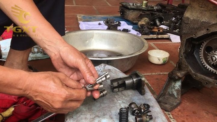 Kiểm tra và bảo dưỡng heo dầu xe tải đúng cách để đảm bảo an toàn hệ thống phanh.