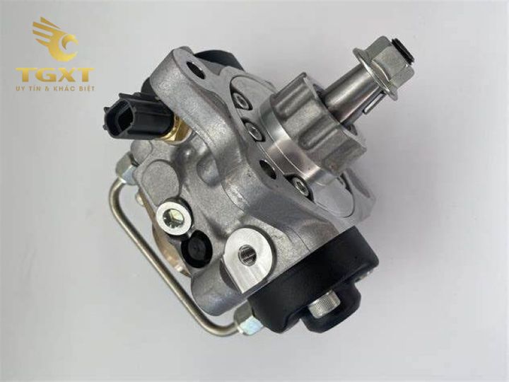 Máy ra vào lốp xe tải các thương hiệu nổi bật tại Việt Nam.
