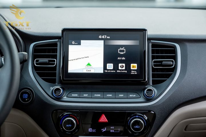 Hình ảnh mô phỏng quá trình khắc phục lỗi kết nối Bluetooth trên xe tải.