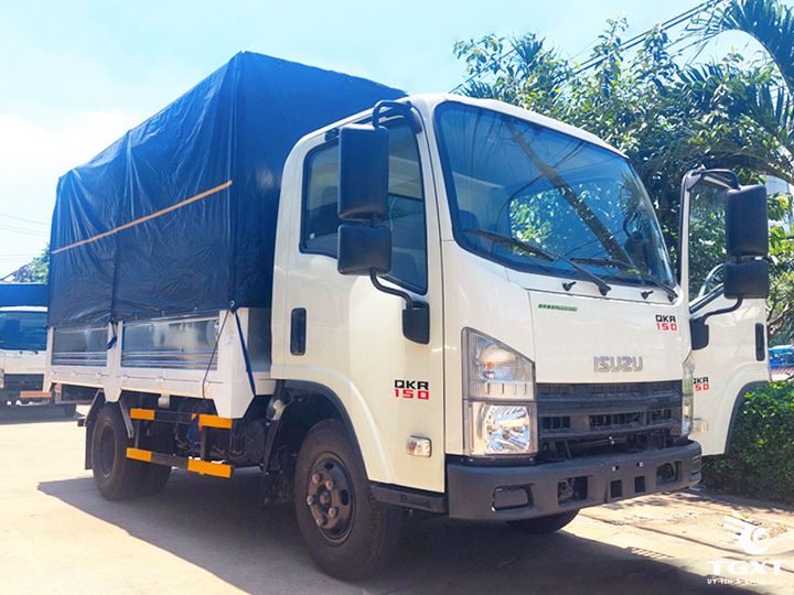Xe tải Isuzu QLR77FE5B 1.5T, cao cấp, phù hợp nội đô, tiết kiệm nhiên liệu, động cơ Nhật, thiết kế nhỏ gọn, lý tưởng cho doanh nghiệp vận tải.