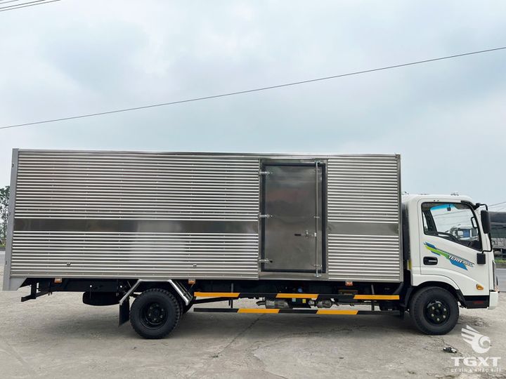 Xe tải Teraco Tera 345SL E5 3.5 Tấn, thùng dài 6.2m, mạnh mẽ, tiết kiệm nhiên liệu, phù hợp logistics, khí thải Euro 5.