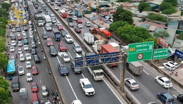 Xe bán tải đang hoạt động hợp pháp theo quy định cấm giờ tại Việt Nam.