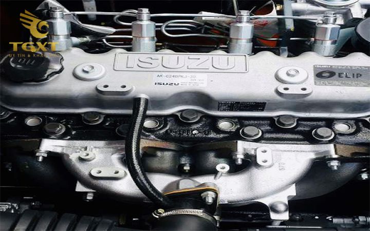 Vị trí số máy xe tải Isuzu trên động cơ, hướng dẫn xác định chính xác.