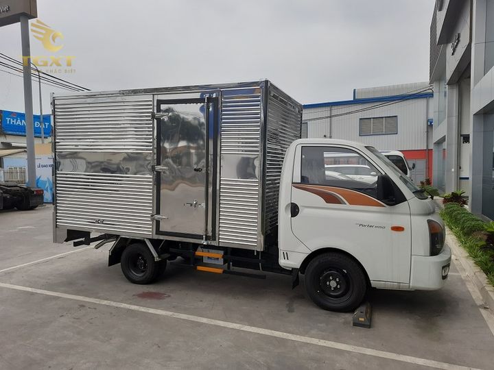 Khách hàng đánh giá xe tải các thương hiệu Nhật, Hàn, Trung Quốc và lắp ráp trong nước.