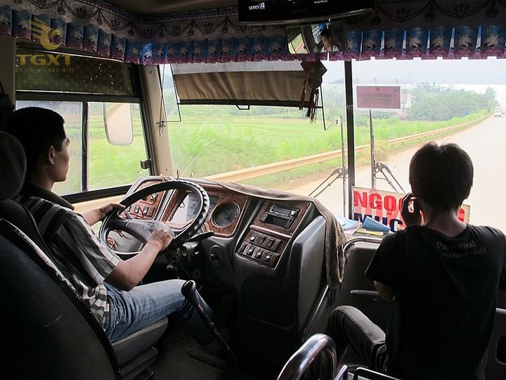 Kinh nghiệm vận hành và bảo trì xe tải từ tài xế lâu năm giúp nâng cao an toàn, kéo dài tuổi thọ xe, tối ưu chi phí.