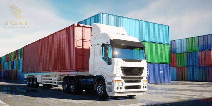Xe tải container Việt Nam đạt chiều cao tối đa 4,35m theo tiêu chuẩn quốc tế.