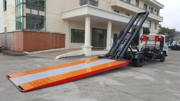 Xe tải trọng trục 10 tấn, phù hợp vận chuyển hàng hoá doanh nghiệp tại Việt Nam.