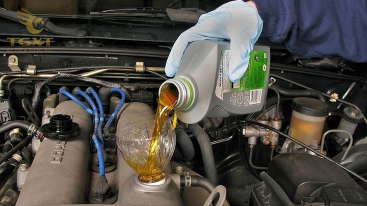 Xe tải được bảo vệ tối ưu nhờ nhớt động cơ chất lượng cao.